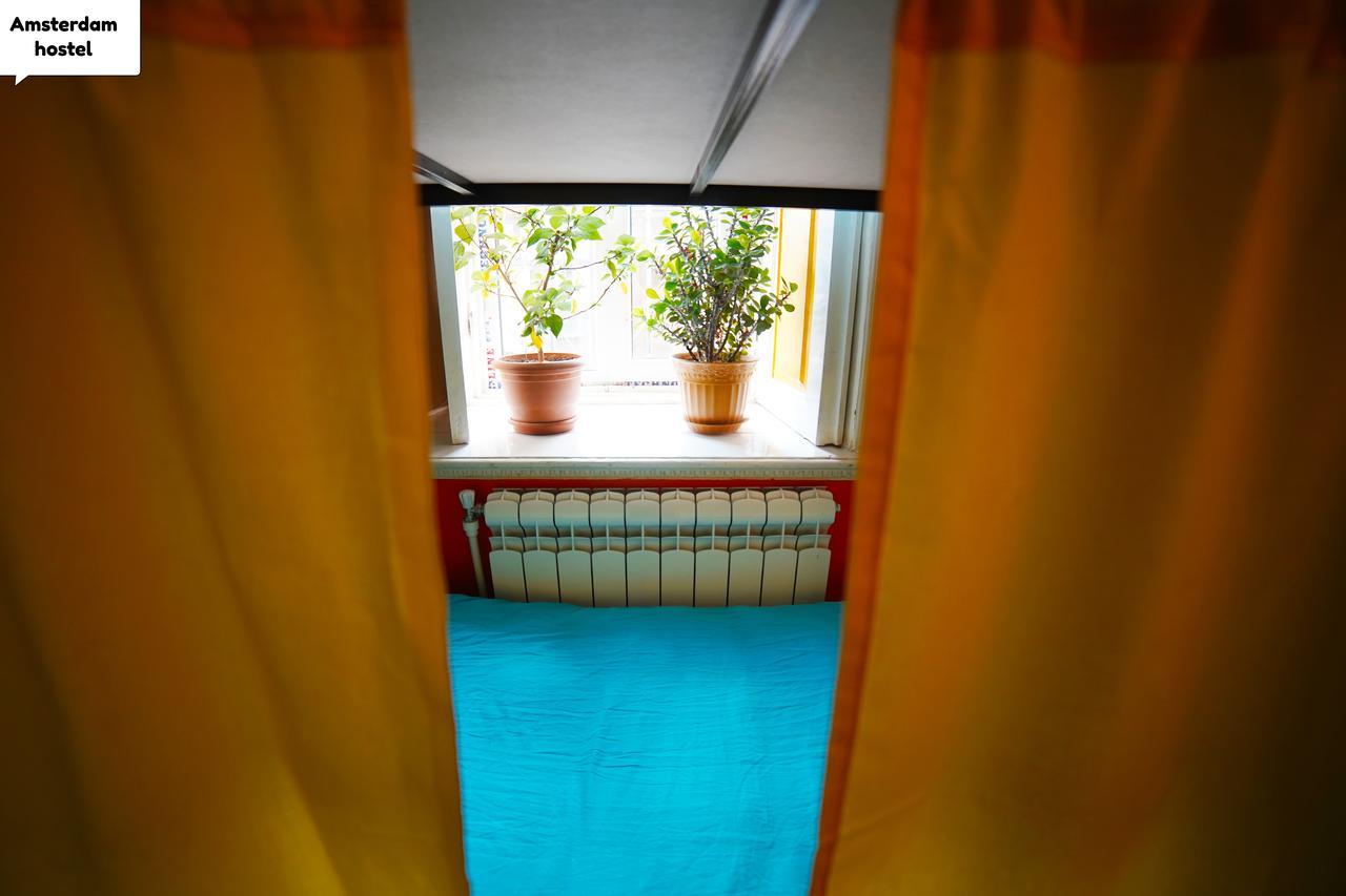 Amsterdam Hostel Баку Екстер'єр фото