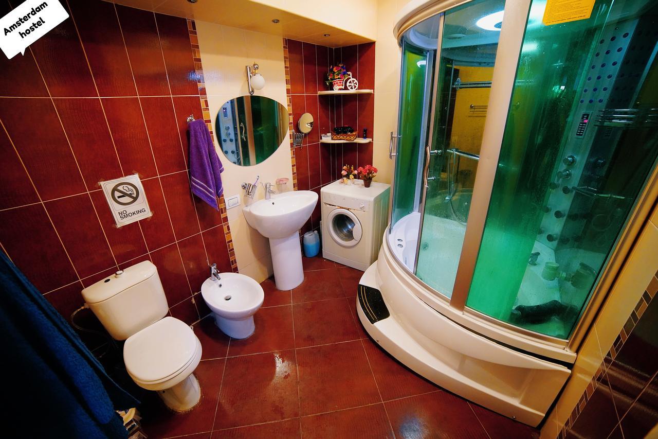 Amsterdam Hostel Баку Екстер'єр фото