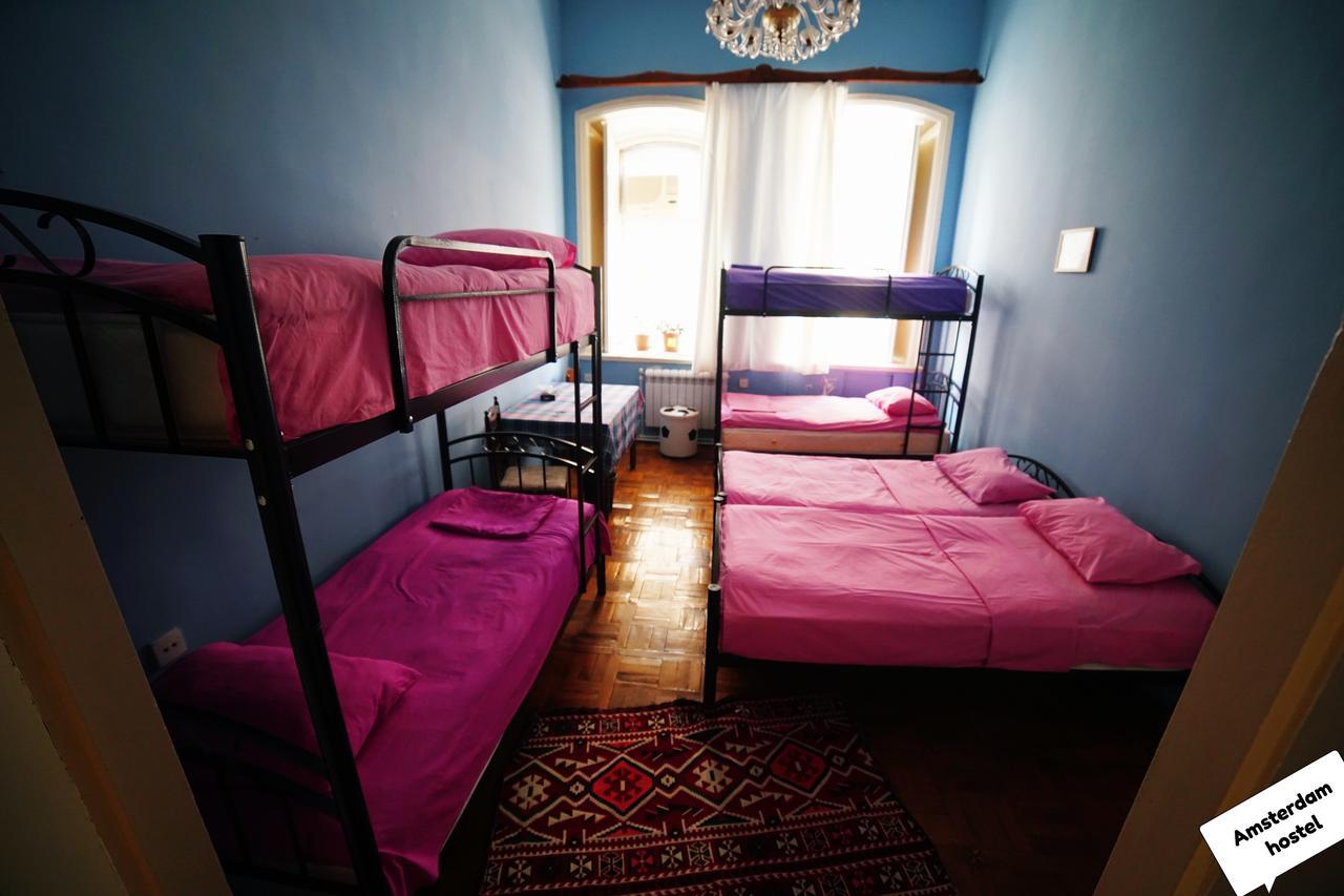Amsterdam Hostel Баку Екстер'єр фото